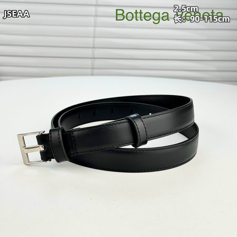 2025Bottega Veneta 25mm 1028